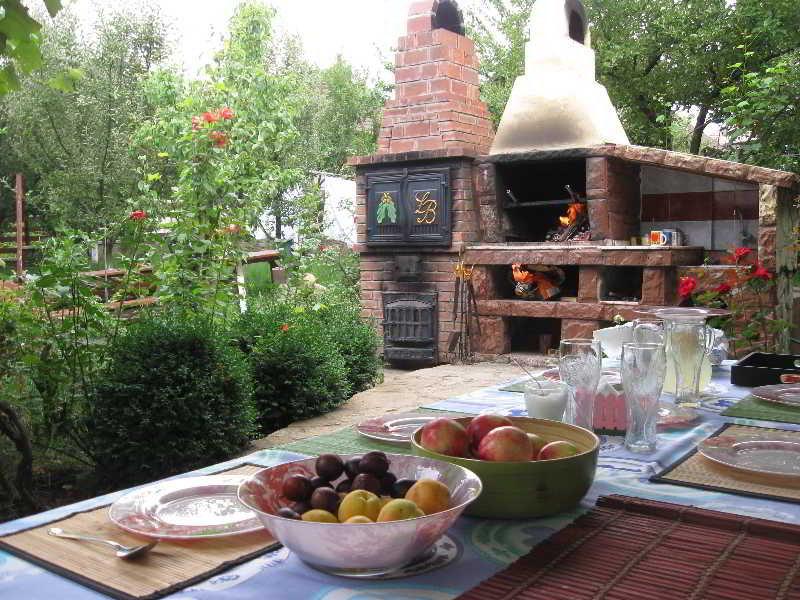 Leaganul Bucovinei Guest House Сучеава Екстериор снимка
