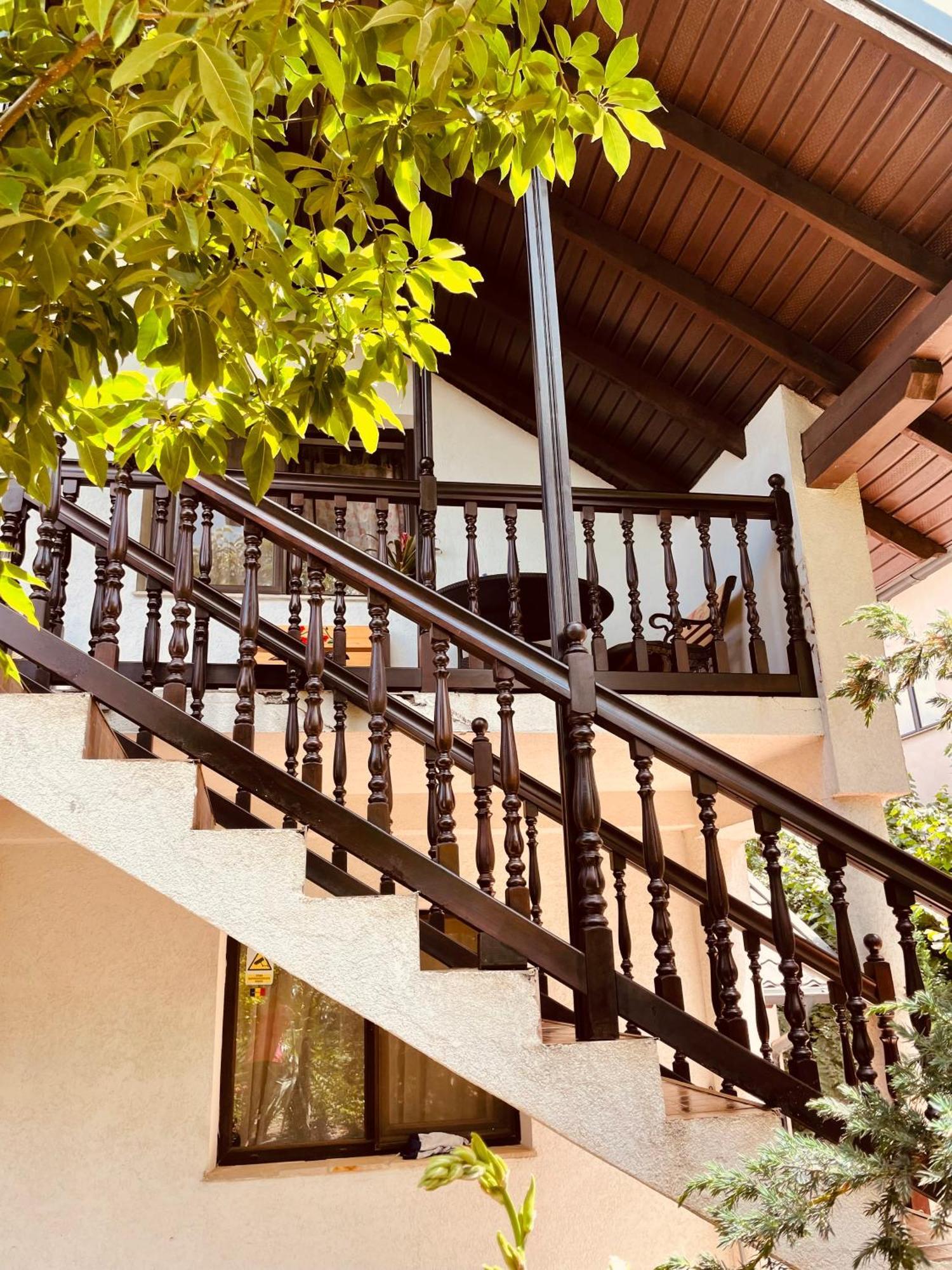 Leaganul Bucovinei Guest House Сучеава Екстериор снимка