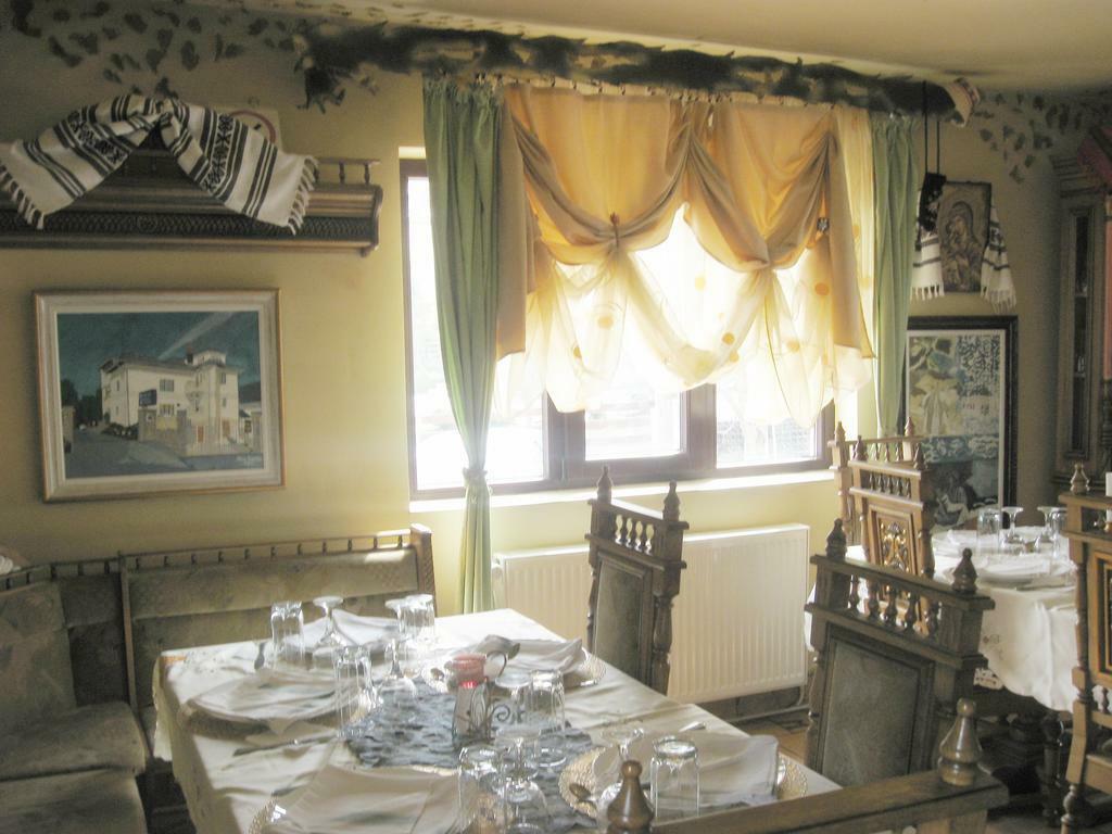 Leaganul Bucovinei Guest House Сучеава Екстериор снимка
